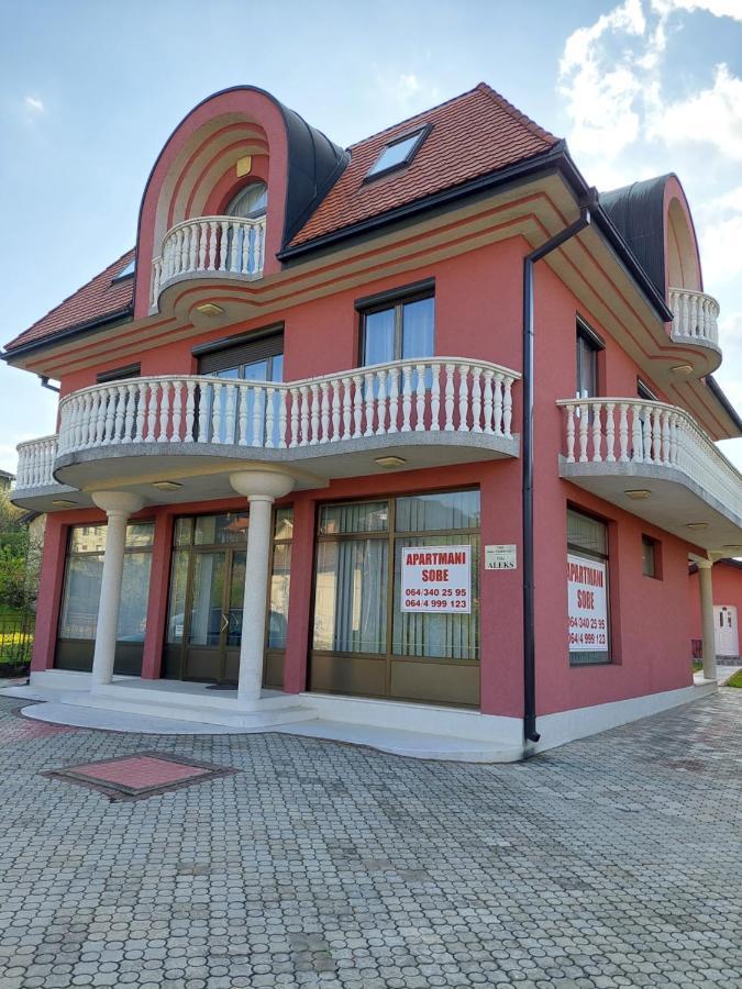 ホテル Aleks Sobe Banja Koviljača エクステリア 写真