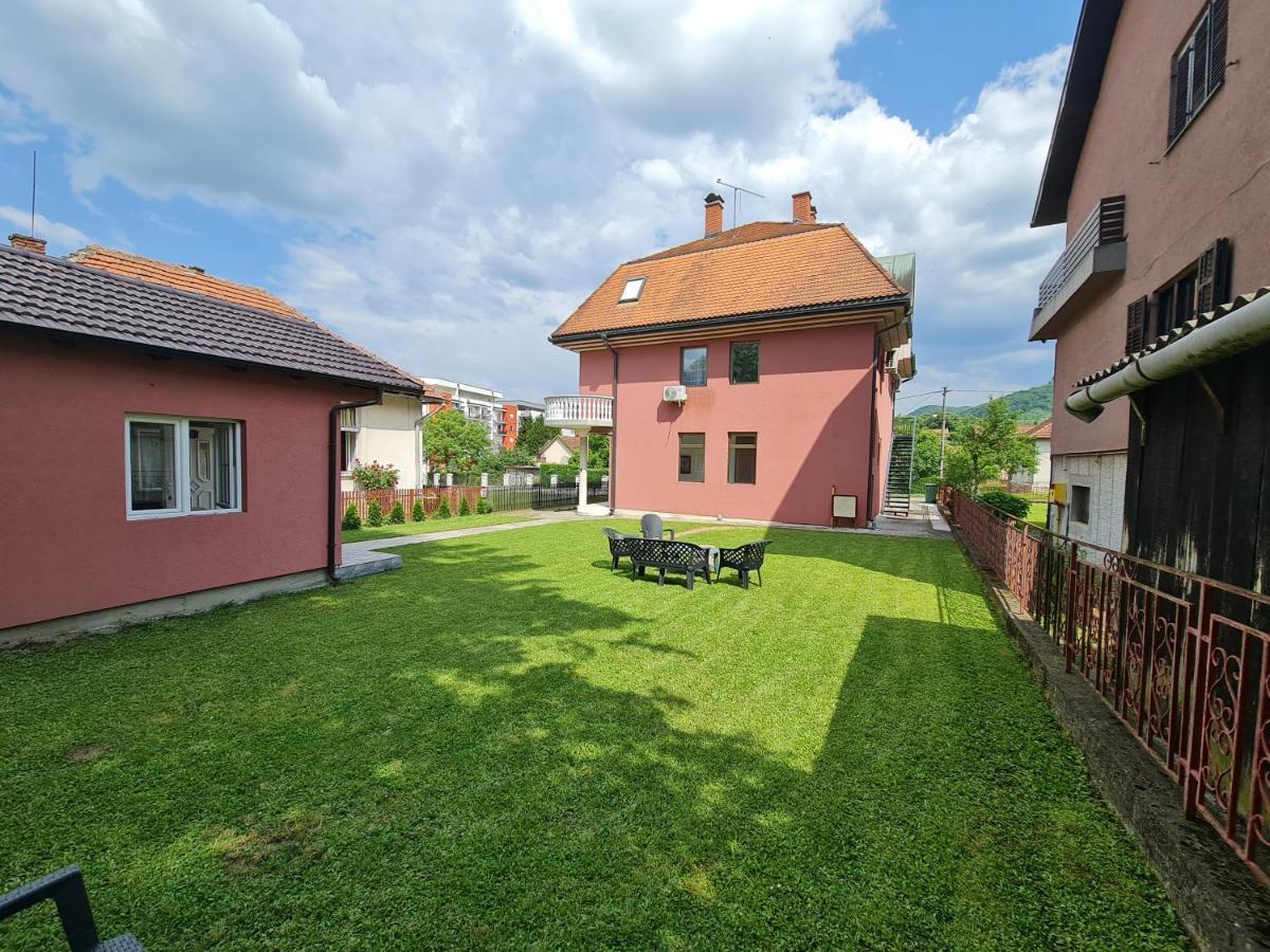 ホテル Aleks Sobe Banja Koviljača エクステリア 写真
